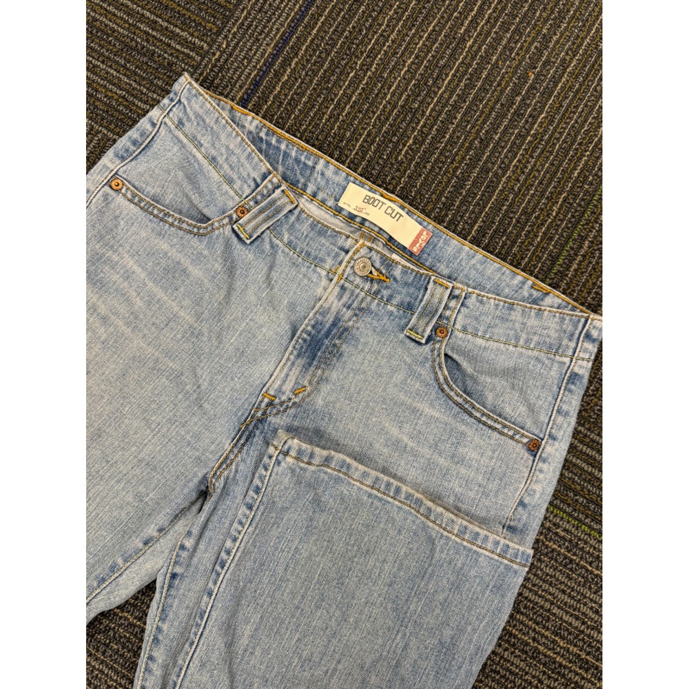 Levi's 525 Boot Cut Light Wash Denim Jeans Womens Size 12S‎ Casual